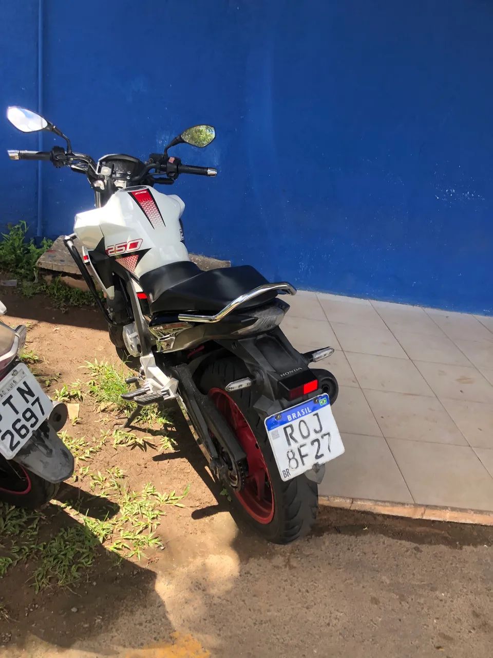 Vendo CB Twister 