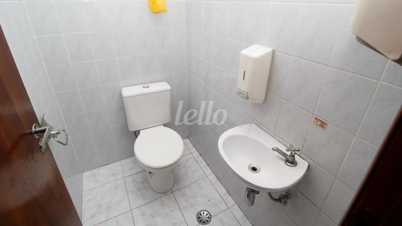 Comercial para alugar no(a) Centro - Foto 4