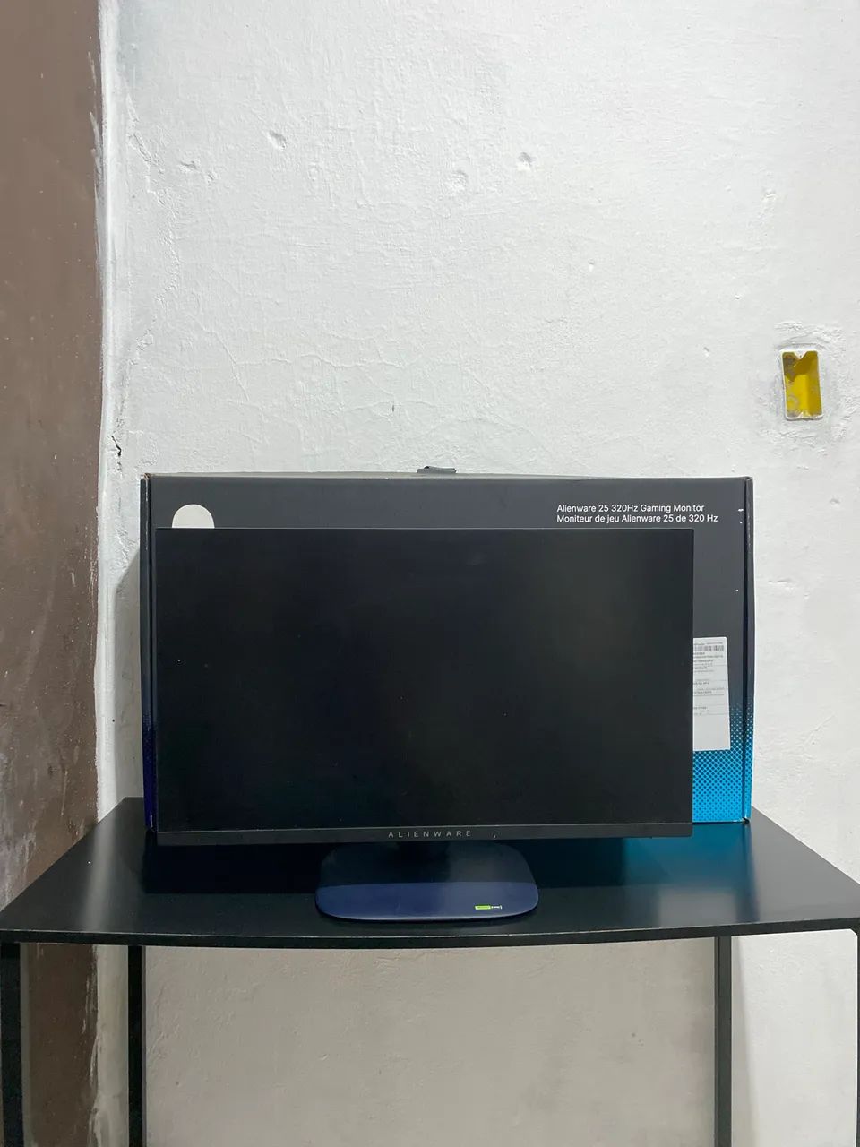 Monitor Gamer 320hz 25 polegadas Pra vender logo(alienware)