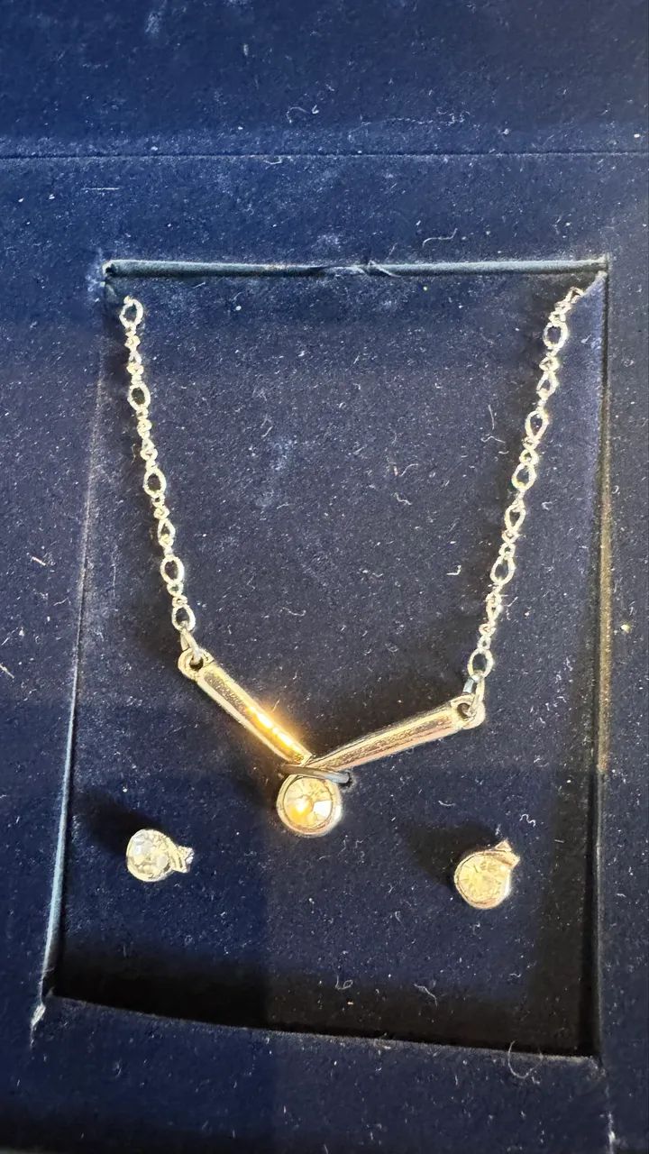 Kit relógio, pulseira, brincos e colar, Bell e Rose. Ideal para presentear.   - Foto 4