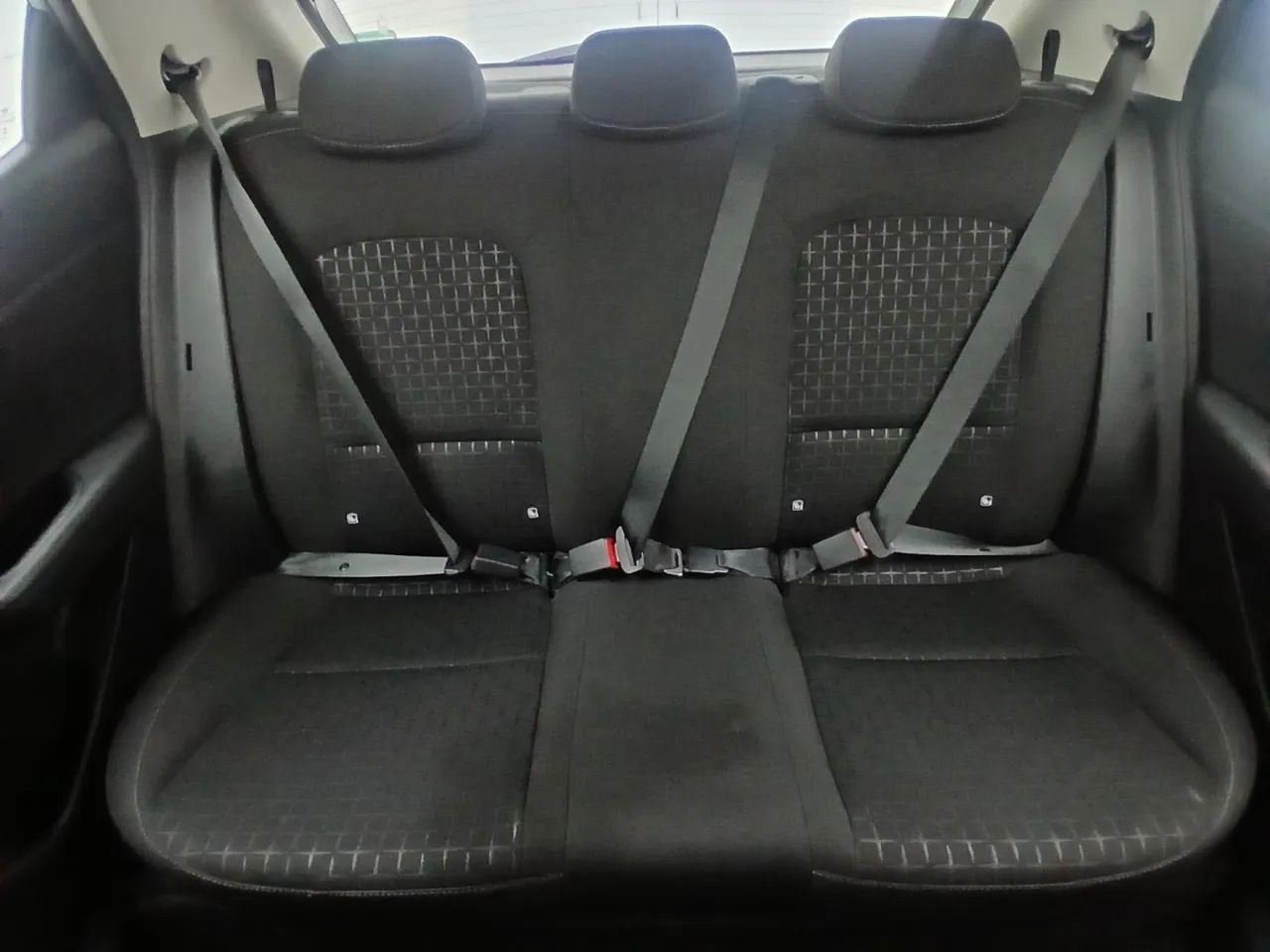Hyundai HB20 Comfort 1.0 Flex 12V Mec., foto 18 de 18