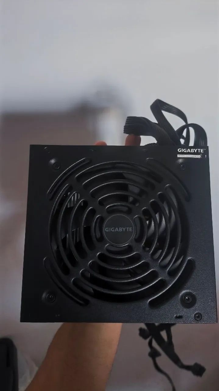Fonte 550W Gigabyte  - Foto 2