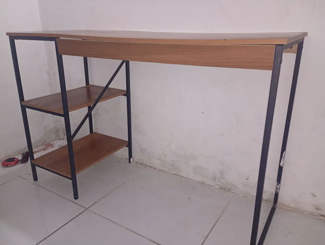 MESA DE ESCRITÓRIO  - 2025