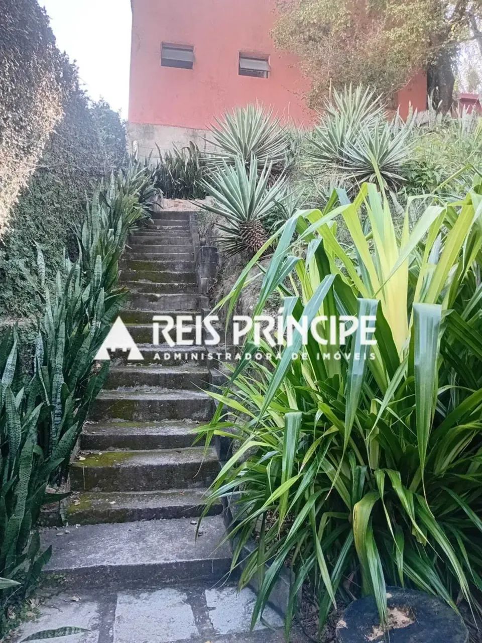 ÓTIMO CONJUNTO DE 10 KITNETS PARA VENDA NA PRAÇA SECA - Foto 3