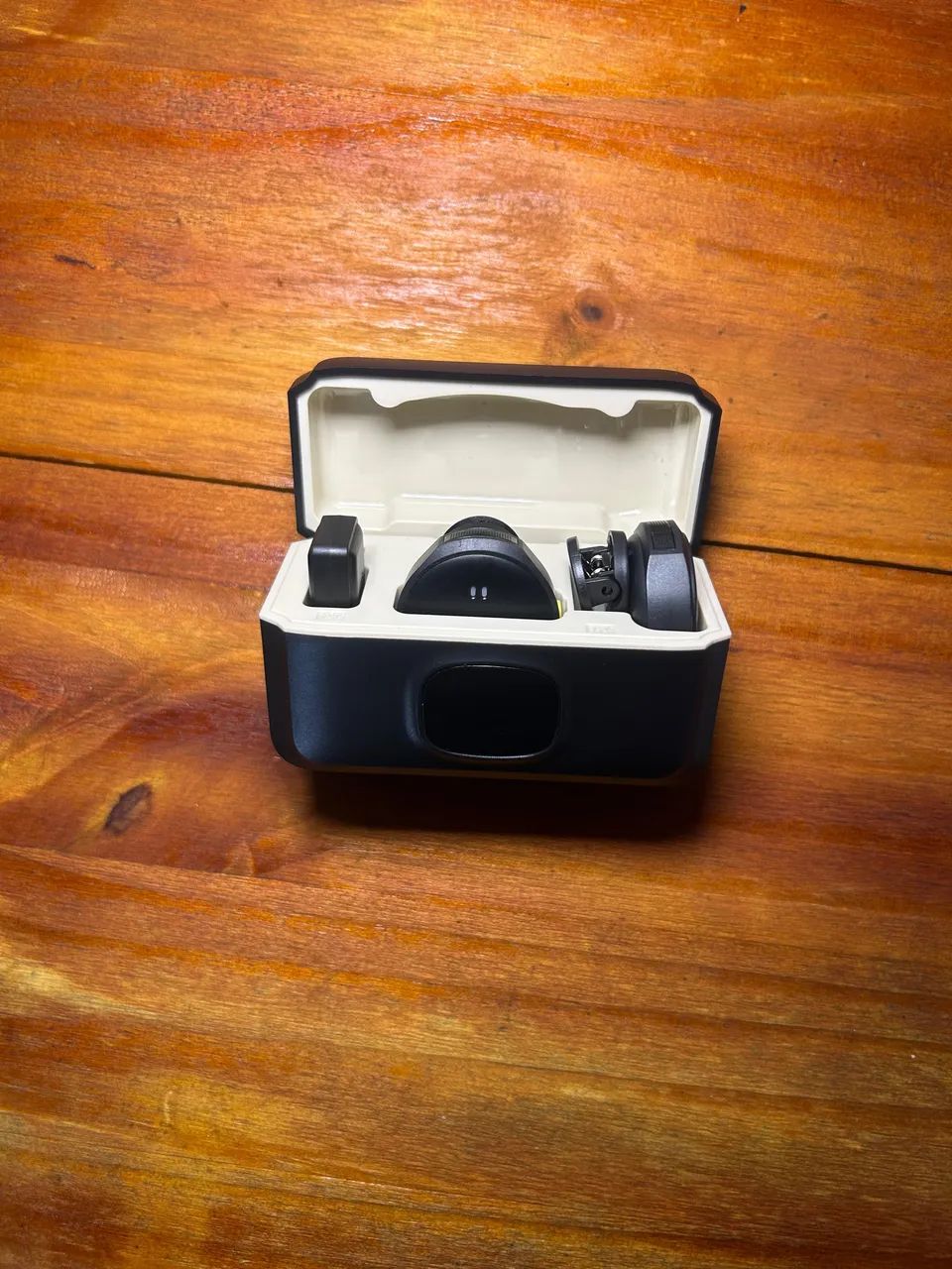 Kit 2 microfones lapela Sem Fio P/ Iphone Ligthning e Type-C - Foto 4