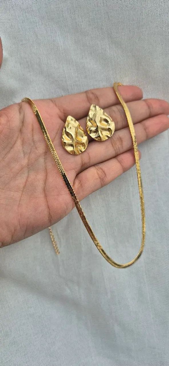 Conjunto Colar e Brincos Presentear Dia dos namorados