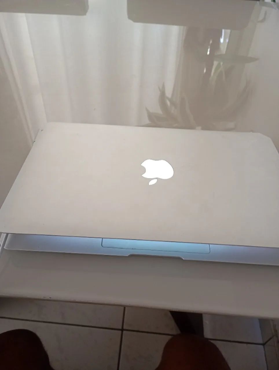Macbook Air, modelo A1370, ano 2011  - Foto 3
