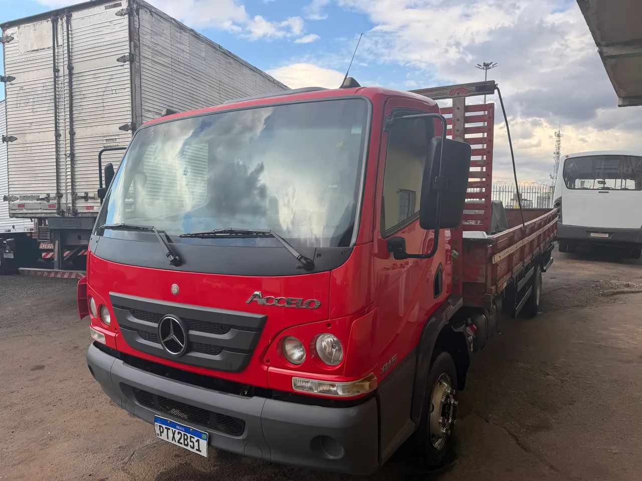 M.BENZ 815 2020/2021 - Foto 4