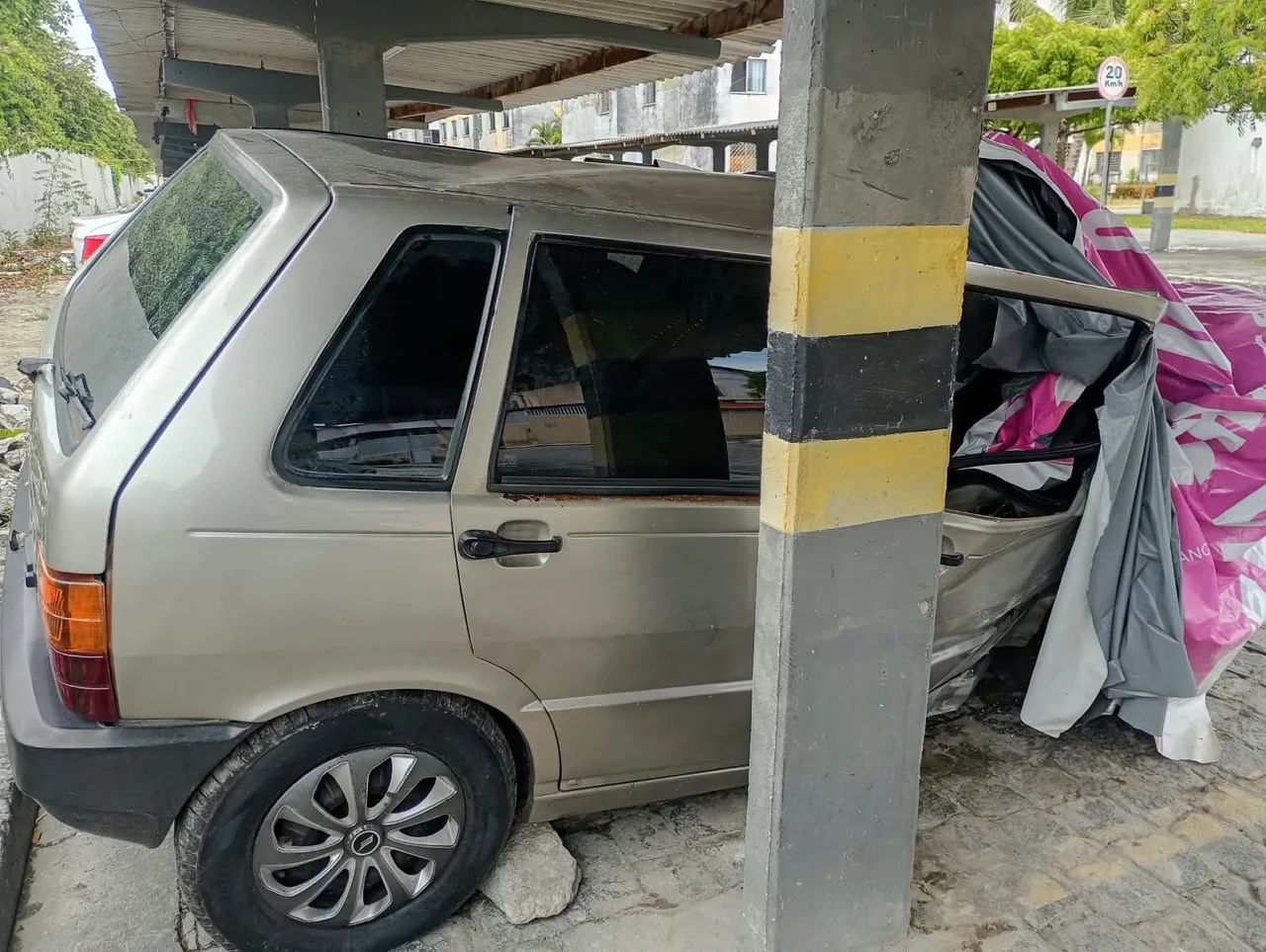 Fiat Uno 1.6 MPI 2P E 4P 1997 - Foto 3