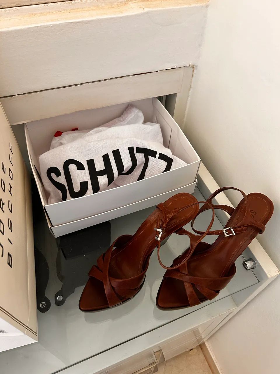 Sandália alta Schutz - Foto 5