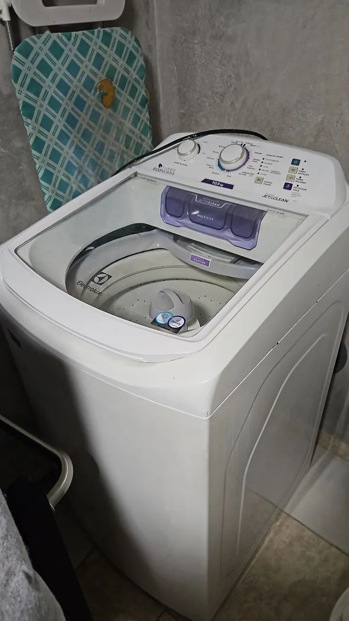 Maquina de lavar roupas Eletrolux 10,5kg - Foto 2