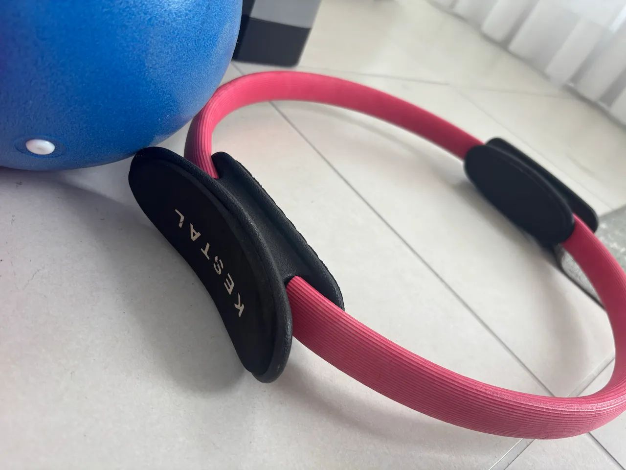 Kit Pilates/yoga - Step / Bola / anel de pilates / disco de equilíbrio - Foto 3