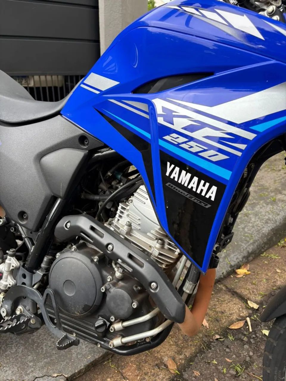 XTZ Lander Azul Top  - Foto 4