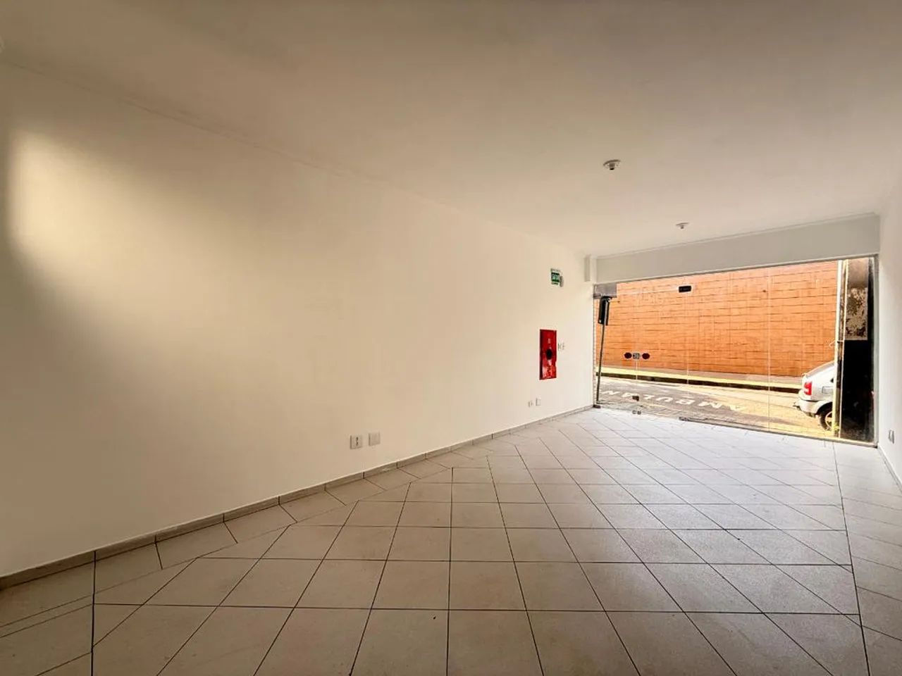 Sala para alugar em Sarandi, Jardim Panorama, com 30 m² - Foto 4