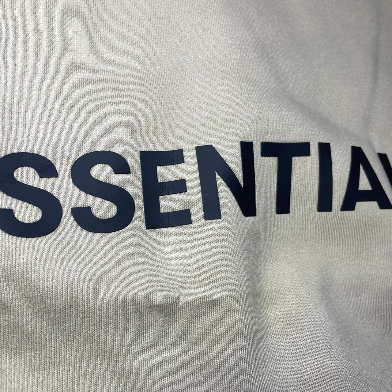 Moletom Fear Of God Essentials  - Foto 5