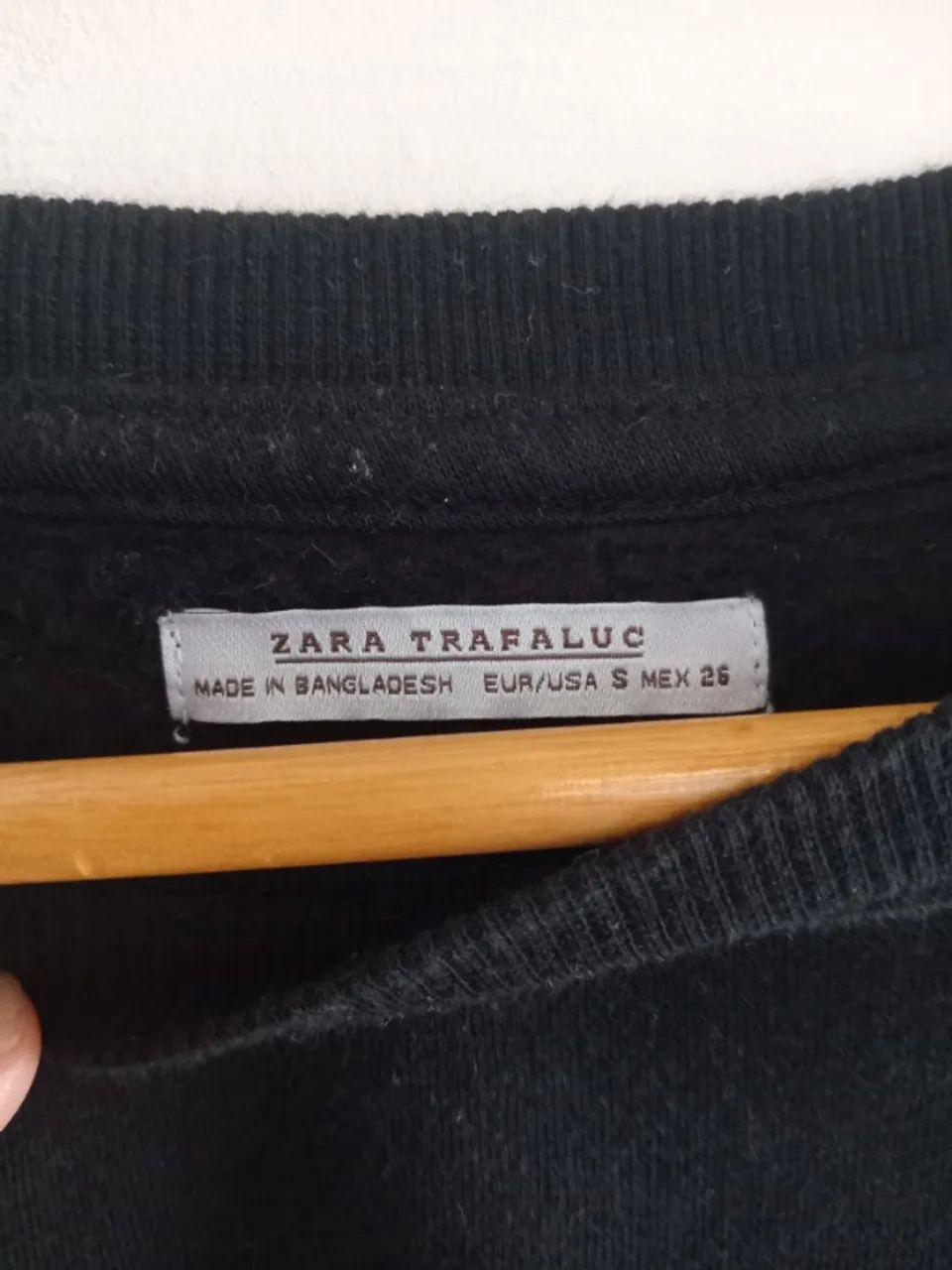  blusa moleton Zara  P/M modelo curto/ manga longa  - Foto 2