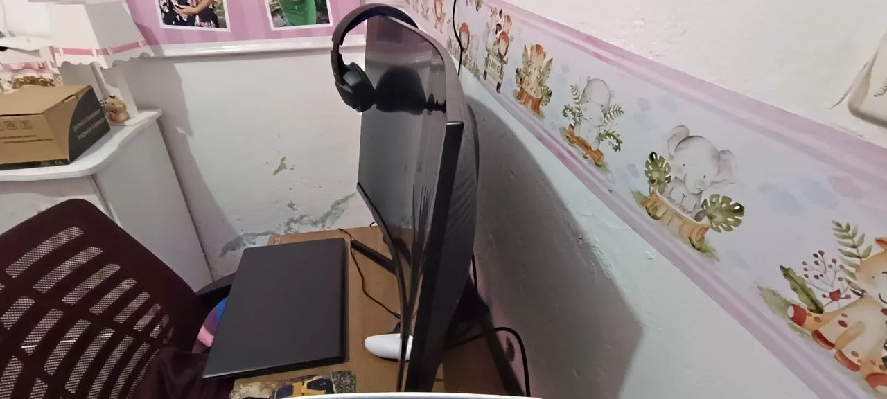 Monitor odissey G5 32' curvo - Foto 3