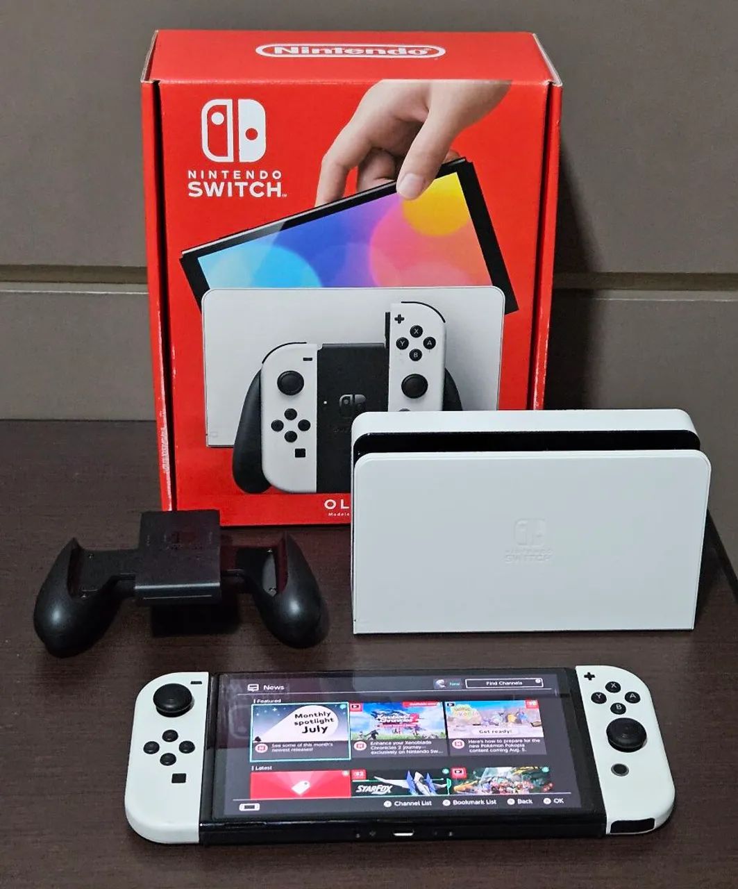 Nintendo Switch OLED + case e grip  - Foto 3