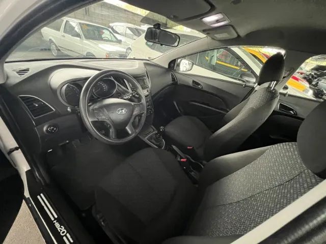 Hyundai HB20 Comf./c.plus/c.style 1.0 Flex 12V 2017 - Foto 3