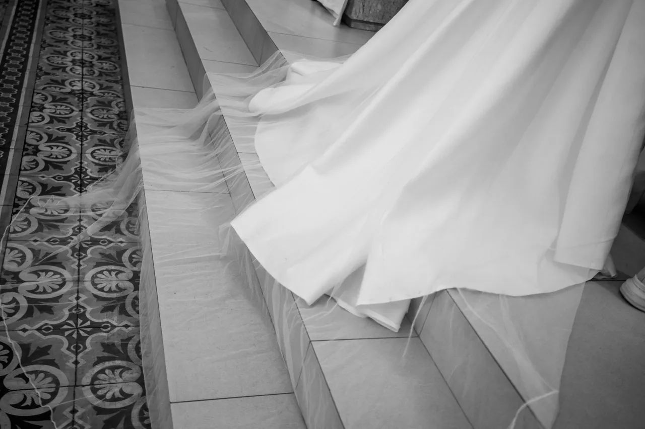 VESTIDO DE NOIVA À VENDA  - Foto 5