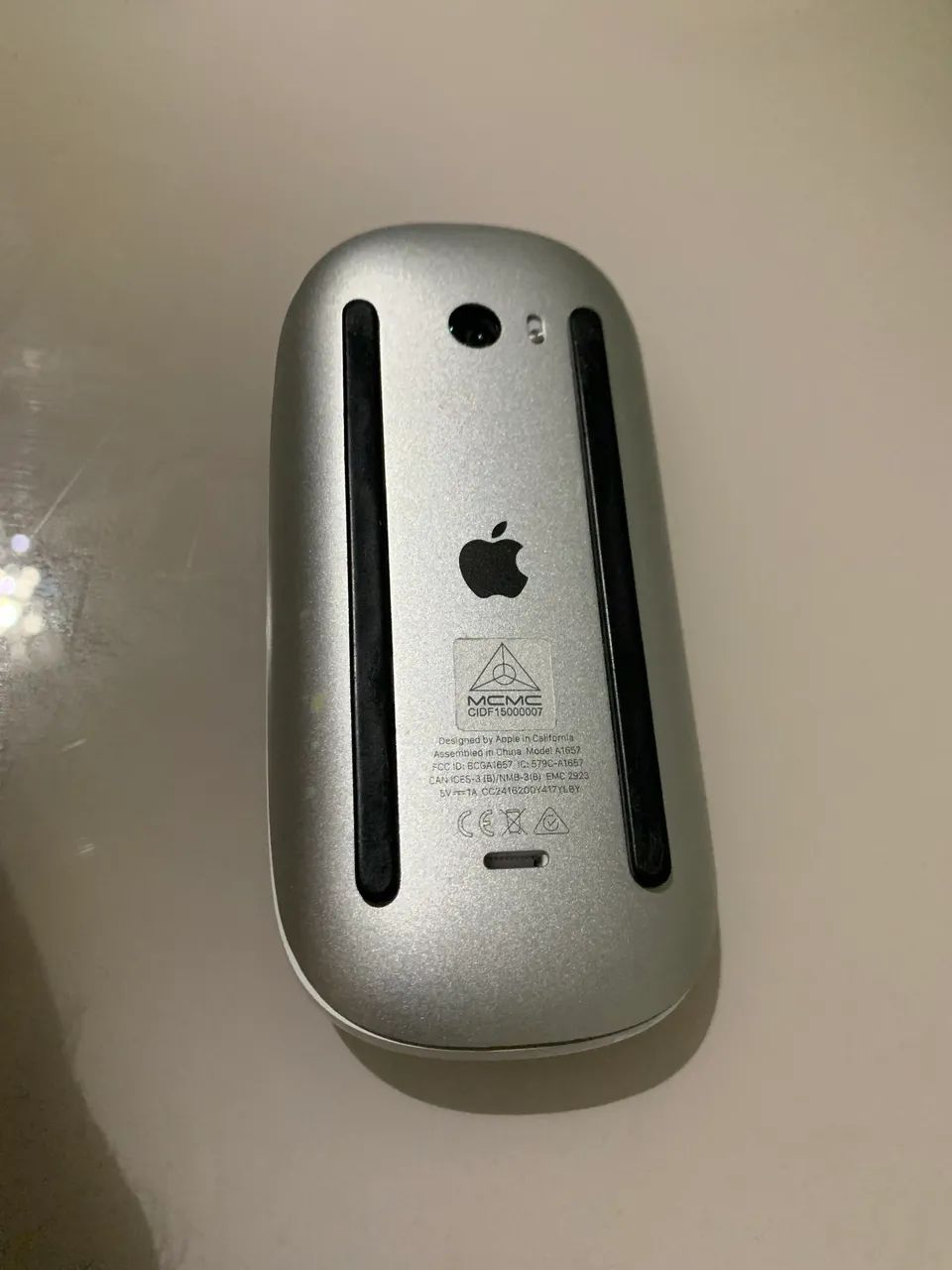 Mouse sem fio Apple Magic Mouse 2 - Foto 3