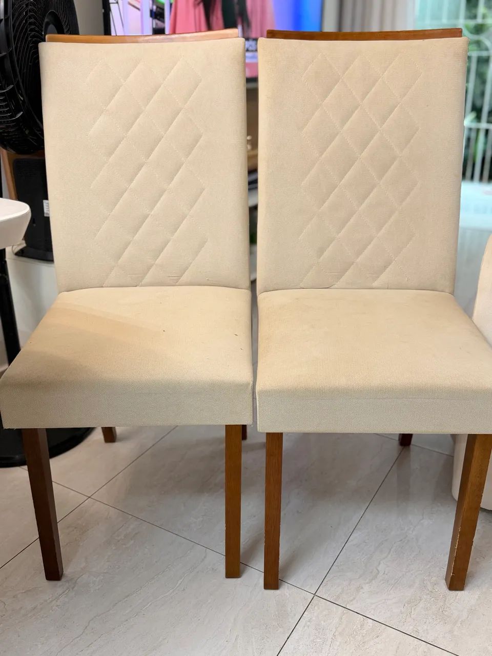 Cadeiras para mesa de jantar 