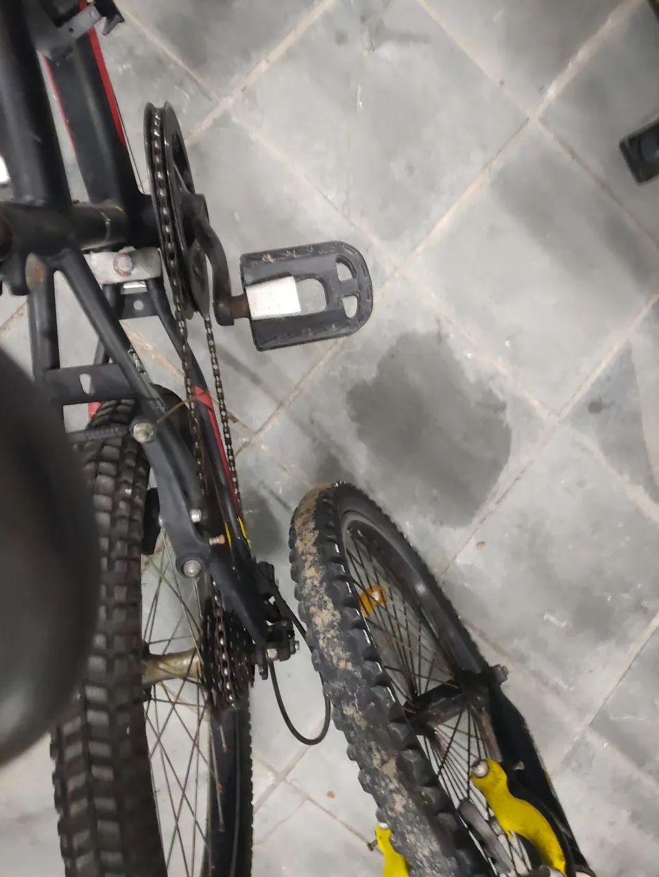 Bike aro 20 com marcha e suspensão  - Foto 4