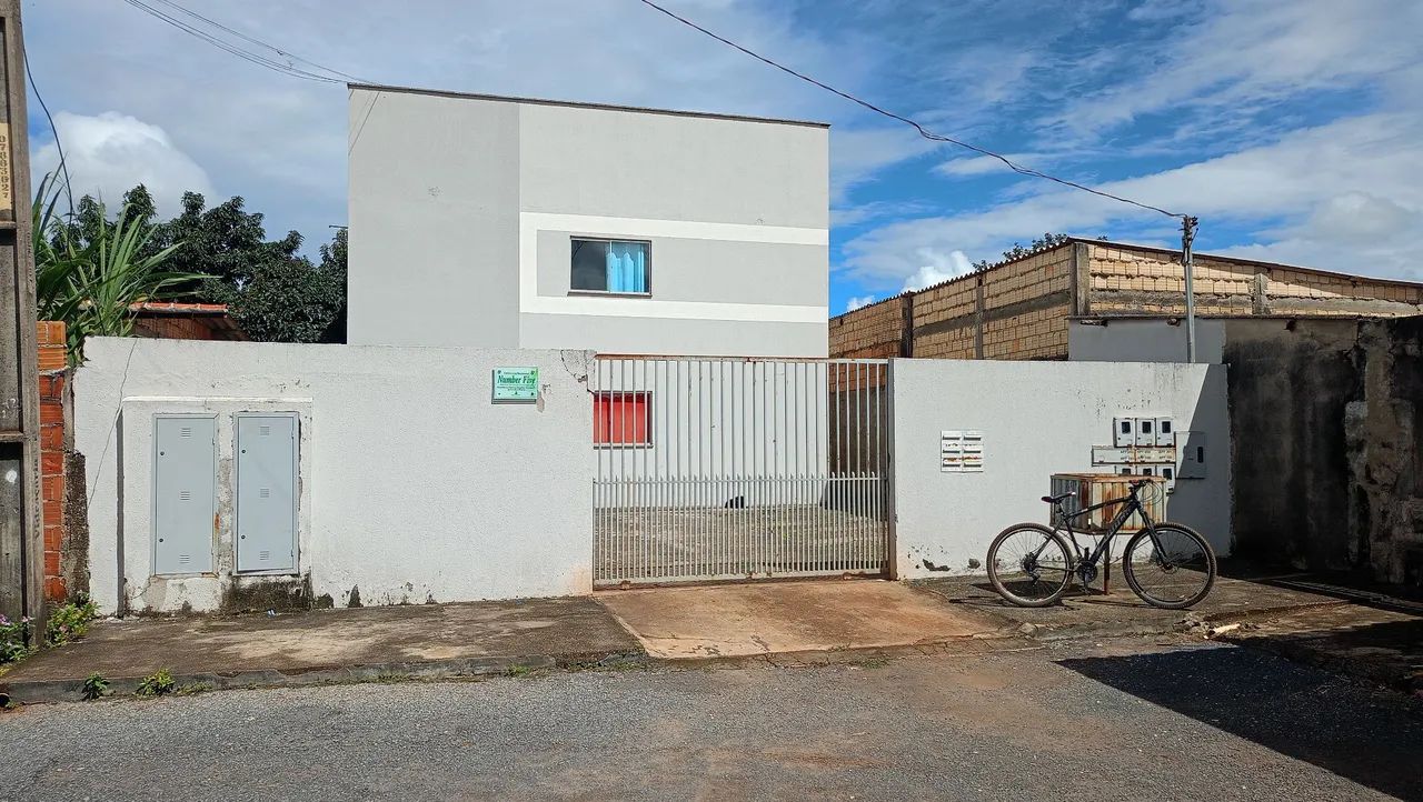 Vendo apartamento recém reformado  - Foto 2