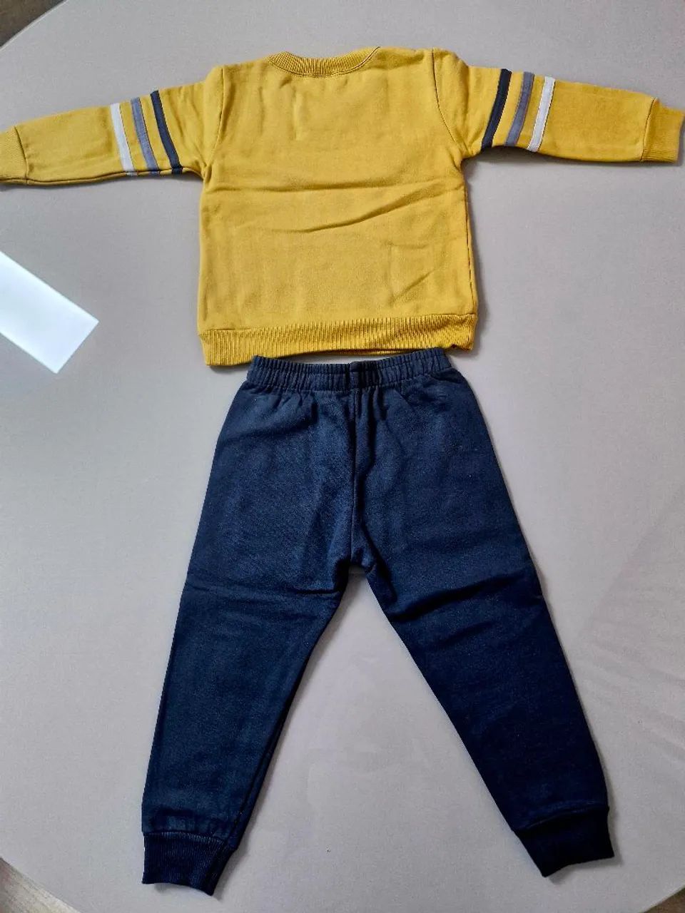 Conjunto moletom tamanho 2 Kyly  - Foto 2