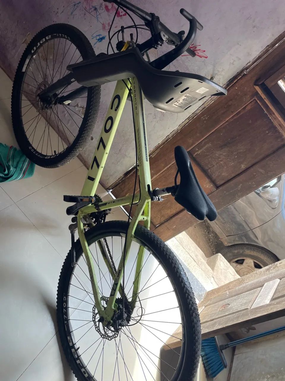 Bicicleta com cadeirinha - Foto 2