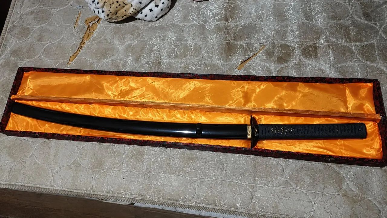 Vendo katana para decoração e treino  - Foto 2