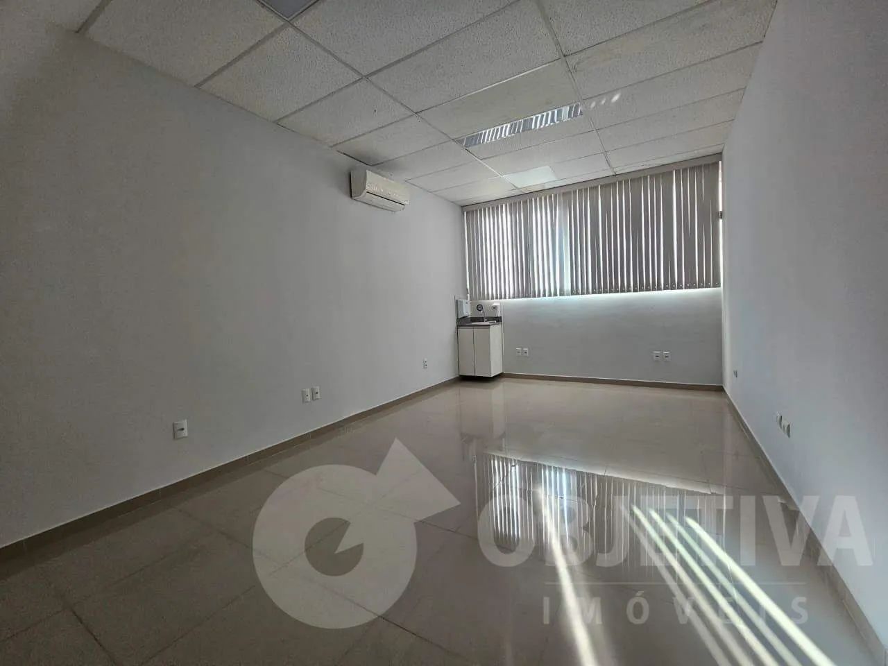 Sala para aluguel, SARAIVA - UBERLANDIA/MG