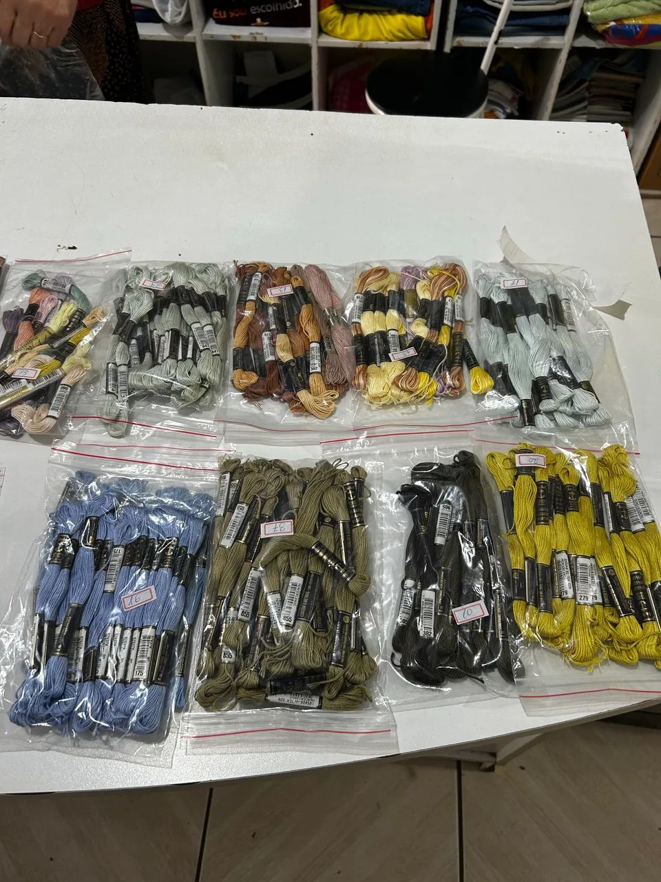 Linhas Meadas para Bordado e Ponto Cruz Anchor - Várias Cores! - Foto 3