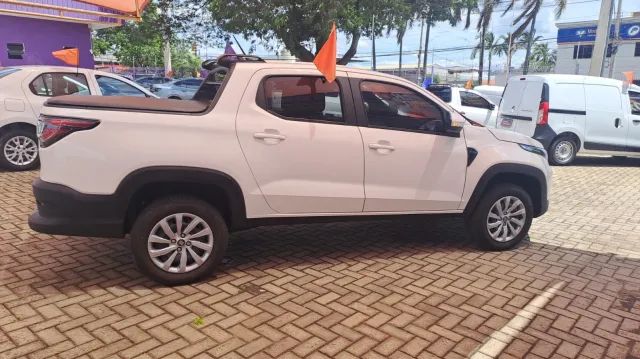 Fiat Strada Freedom 1.3 Flex 8V CD 2023 - Foto 2