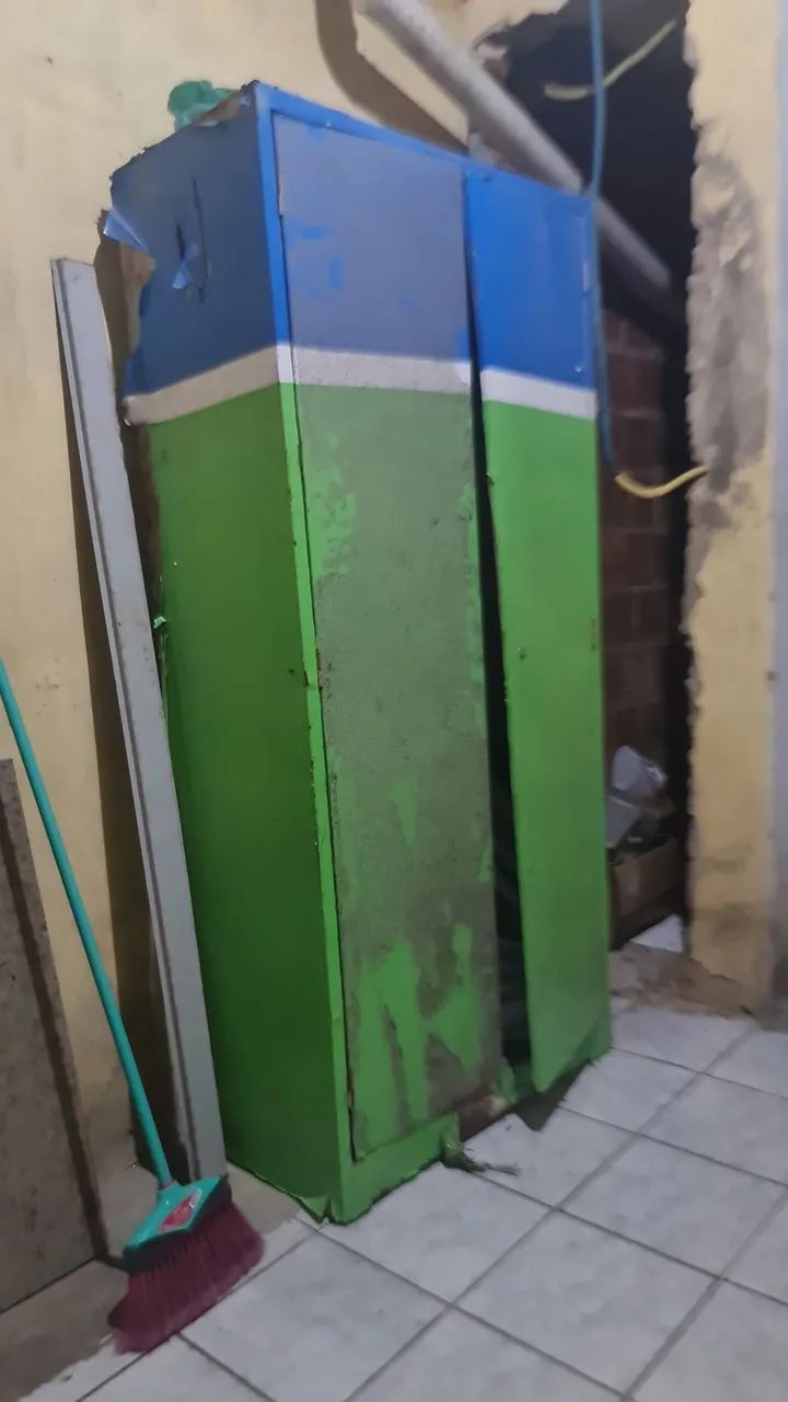 Armário de ferro ou escritório 