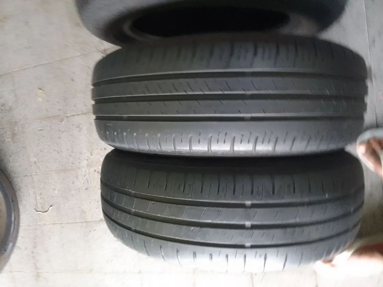 Pneu 175/65/14 Dunlop  - Foto 3