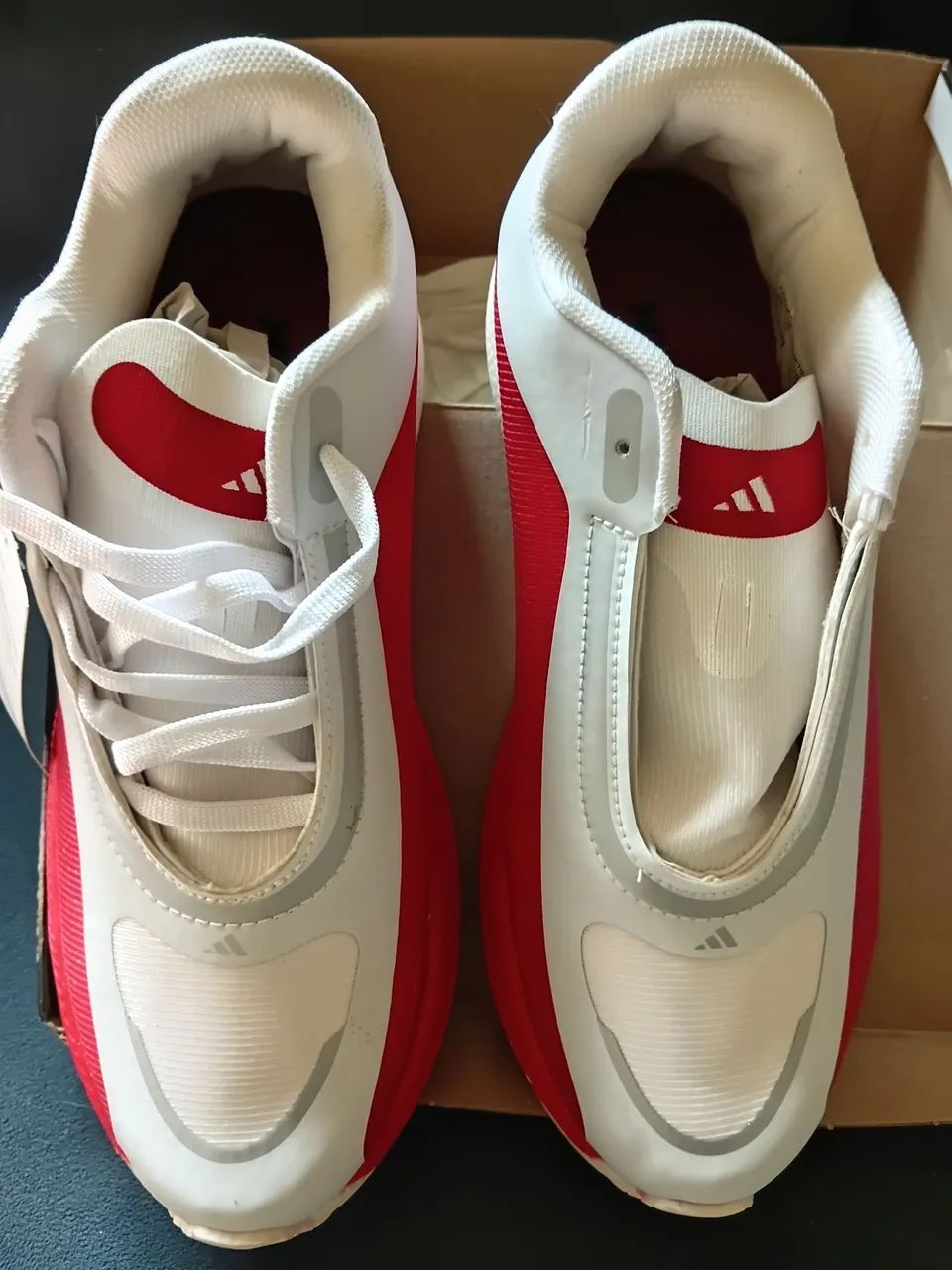 Tenis adidas hyperboost - Foto 3