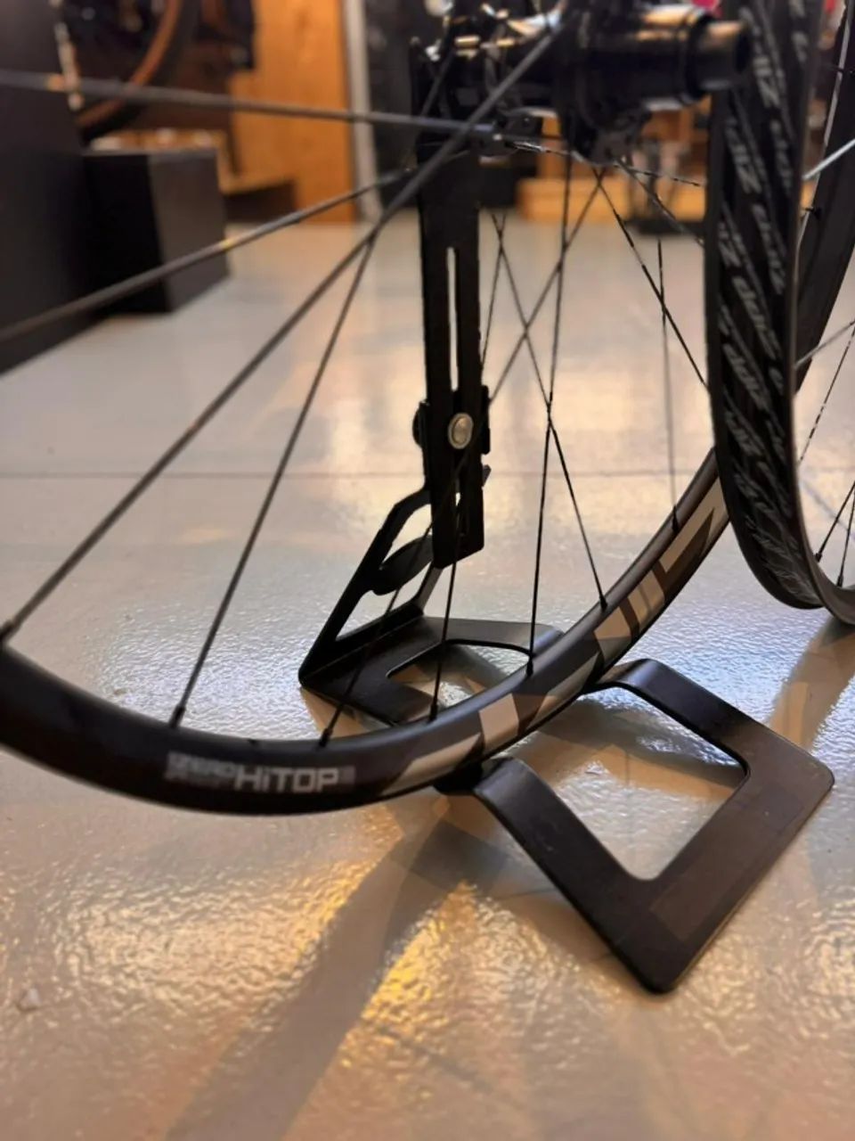Par de Rodas Zipp1ZERO HiTOP S Carbon - Nova com NF - Foto 2