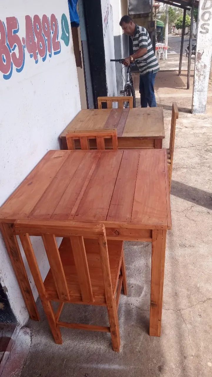 Conjunto de Mesa de Madeira Maciça + 4 Cadeiras | Rústico e Resistente novas entrego  - Foto 3