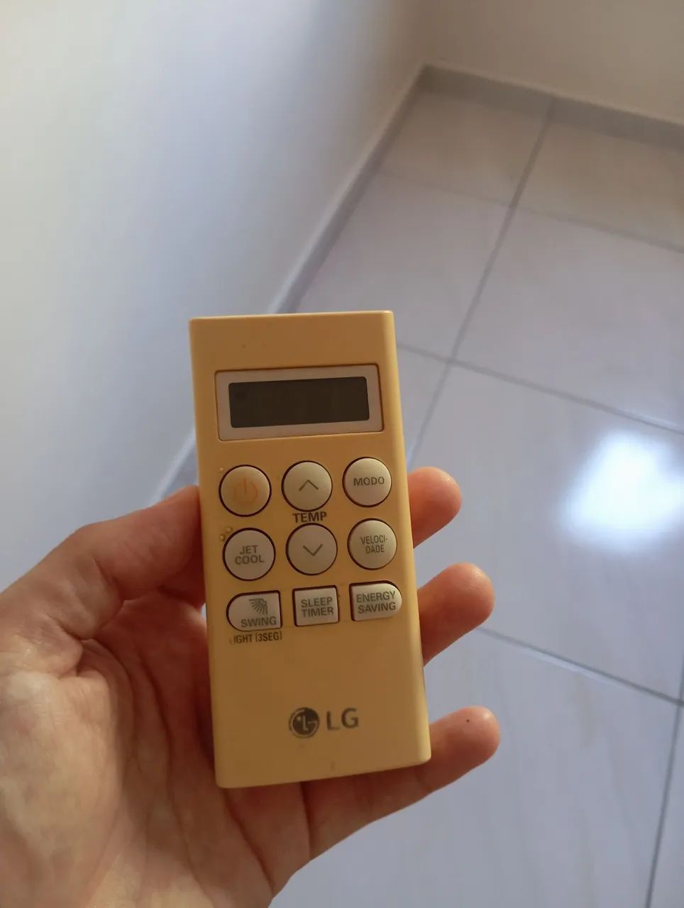 Ar condicionado 9000 BTUs  - Foto 4