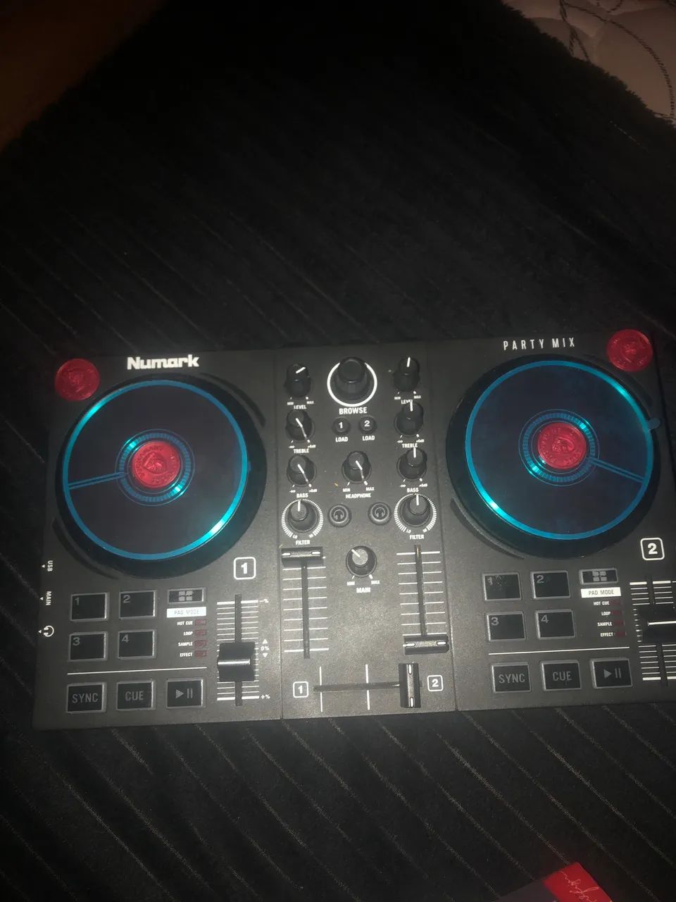 Vendo controladora Numark party mix