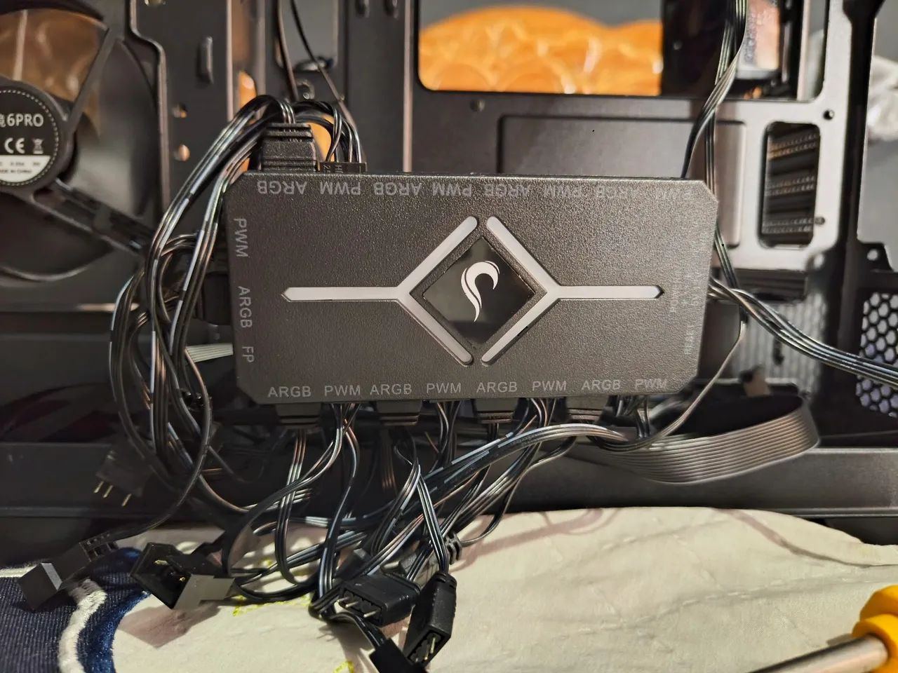 Gabinete Redragon Wideload Pro - Foto 3
