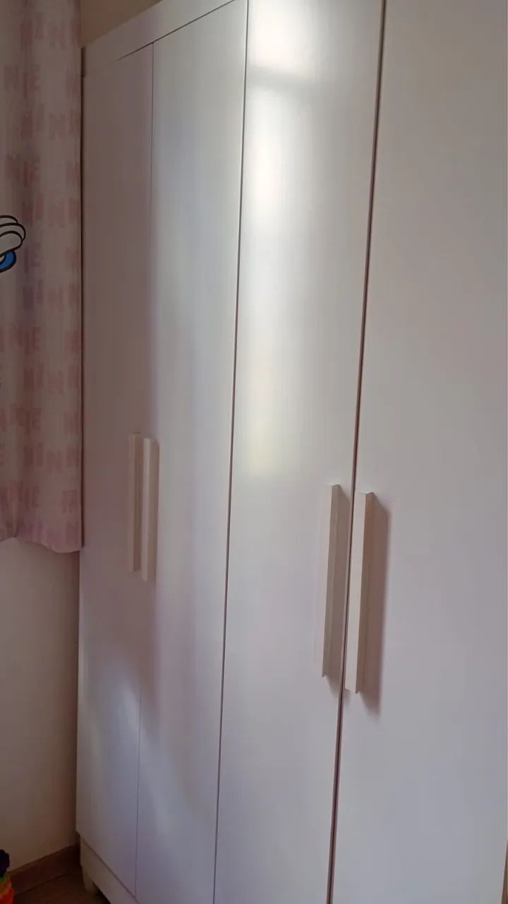Guarda-roupa infantil 