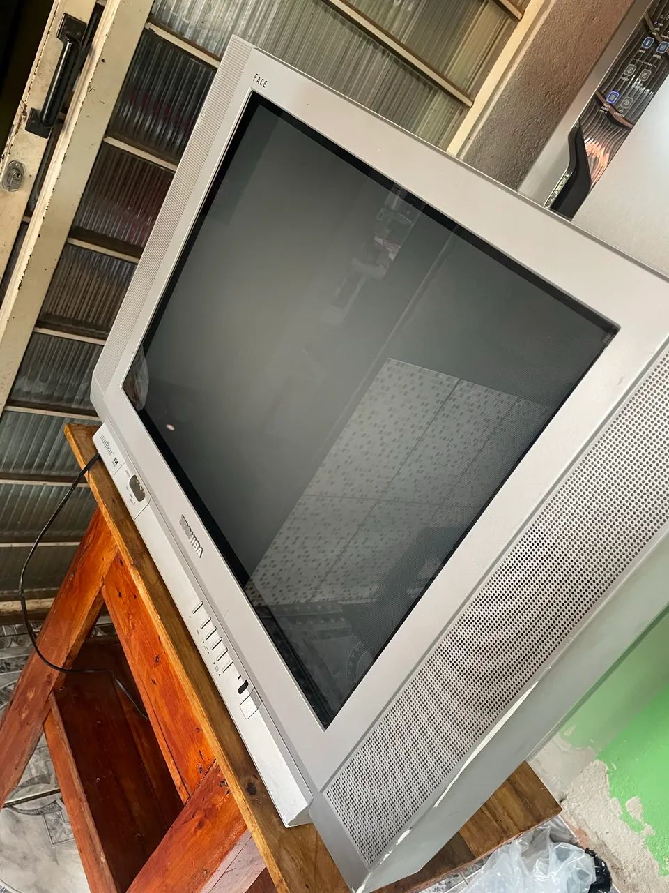 TV Retrô para games antigos 28' Semp Toshiba