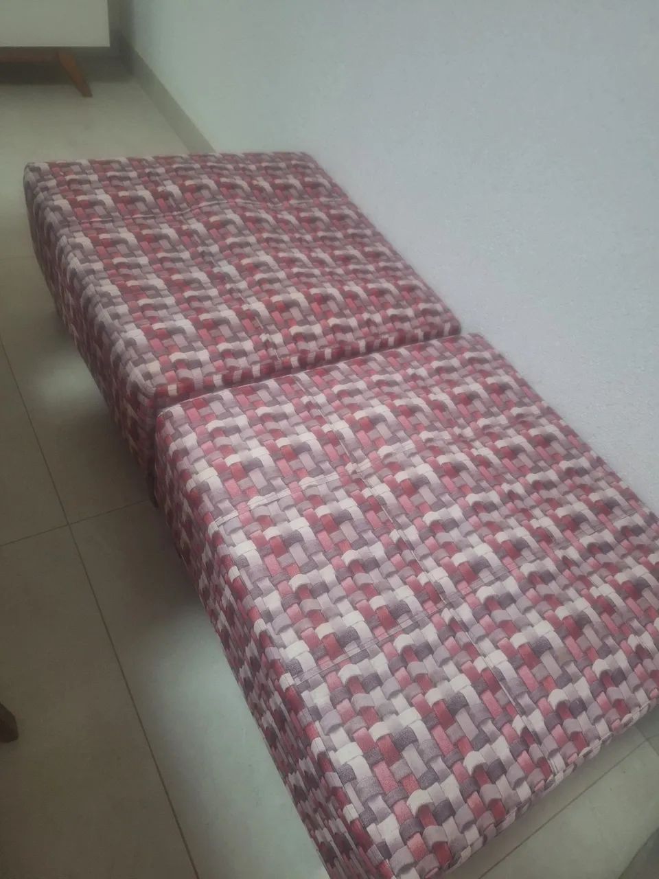 02 Puffs 70x70 