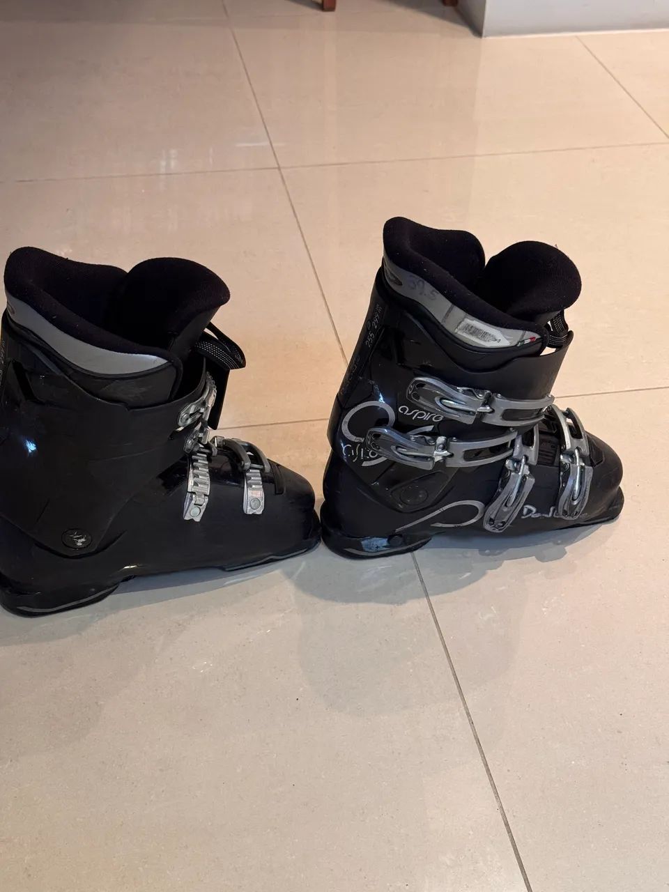 Vendo Esquis com botas - Foto 4