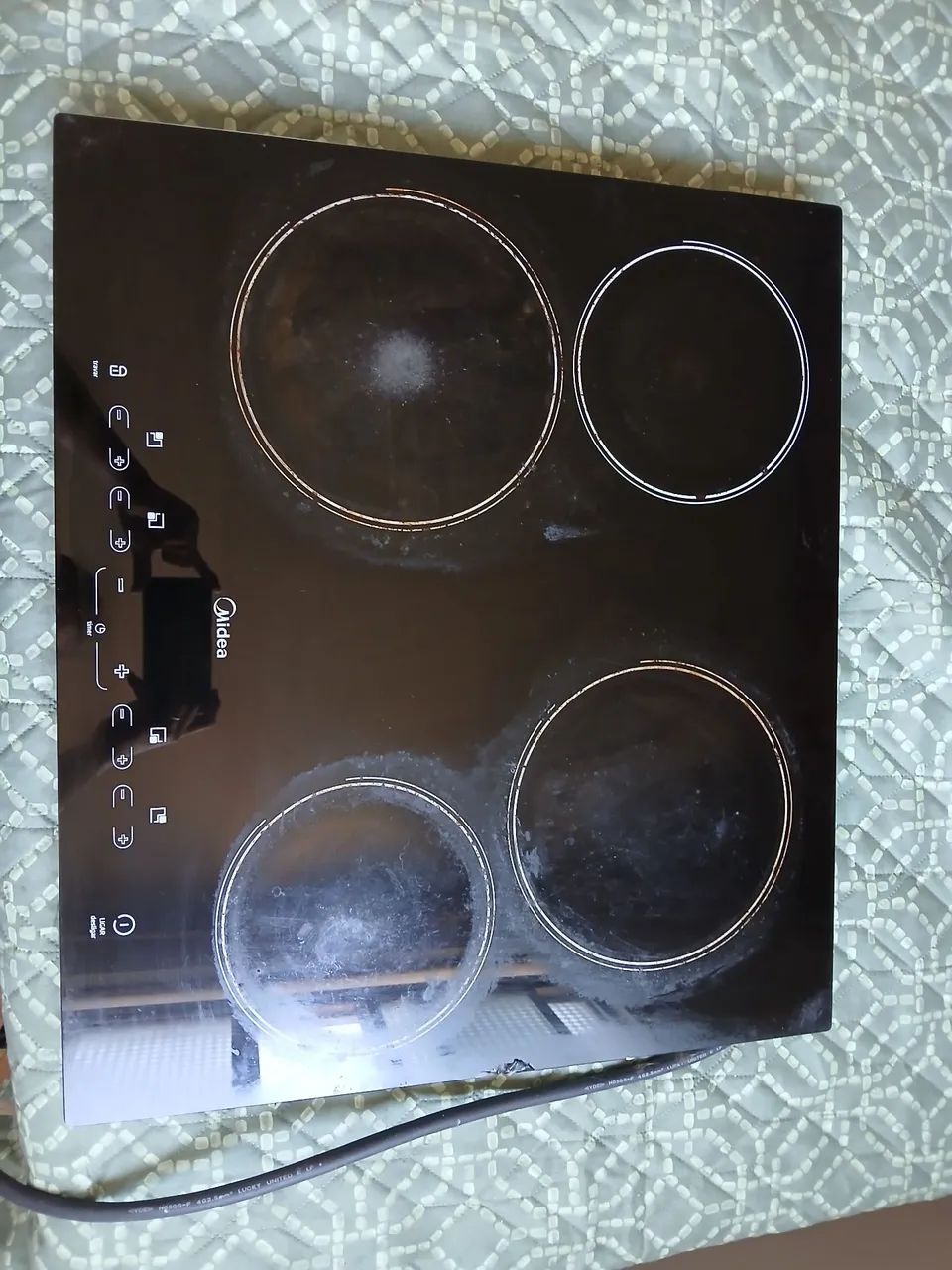 Fogão elétrico Midea