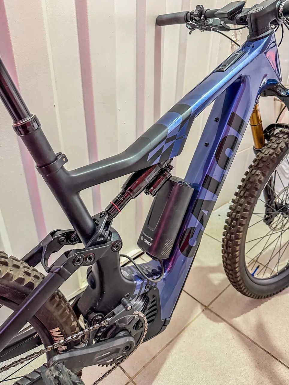 caloi peak carbon/ com upgrades  - Foto 2