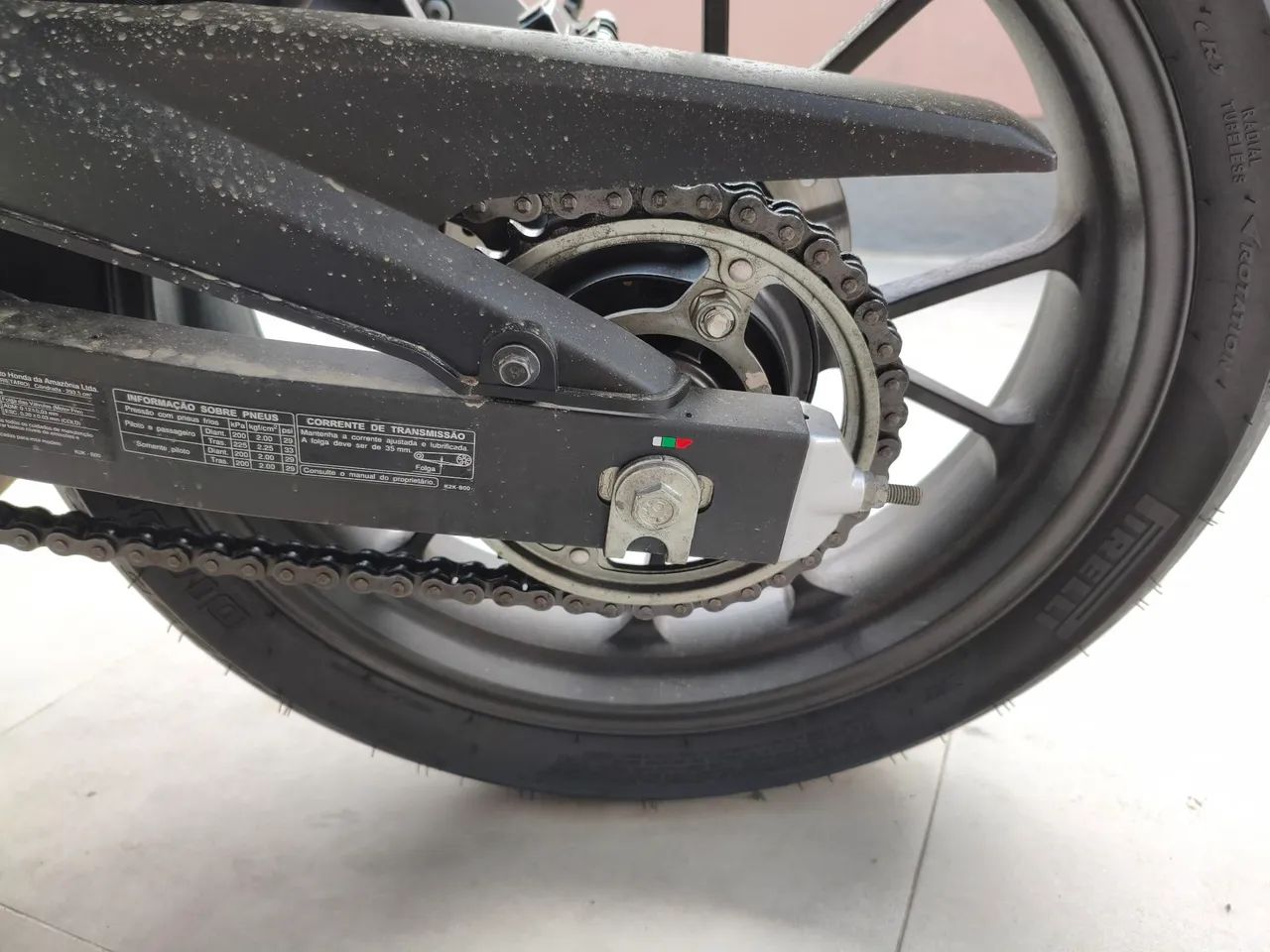 Cb300f Twister ABS vermelha - Foto 3
