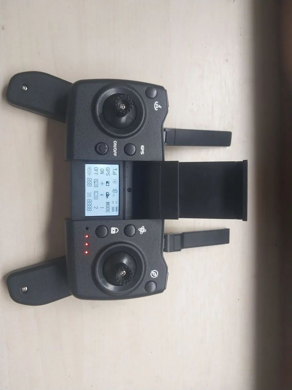 Controle L900 semi novo